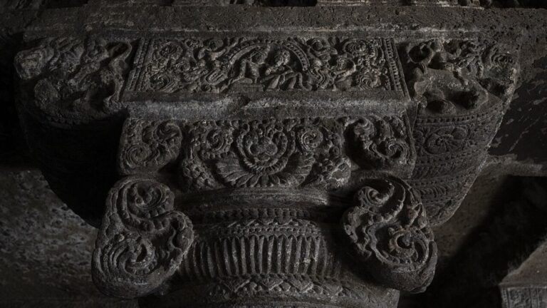Aurangabad in solitaria: grotte, storia e Maharashtra