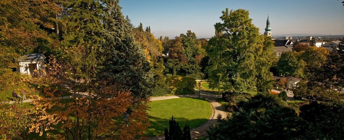 Baden bei Wien in solitaria: terme, musica e Wienerwald