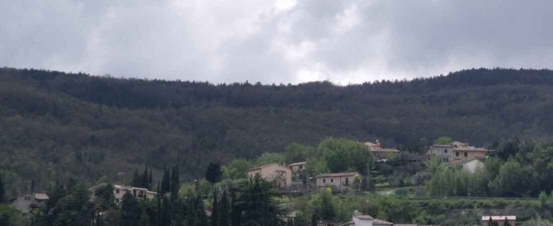 Castiglione d’Orcia in solitaria: guida tra V e territorio