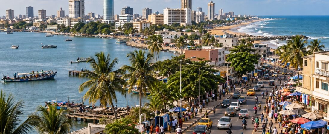 Cotonou in solitaria: mercati, oceano e vita urbana del Benin