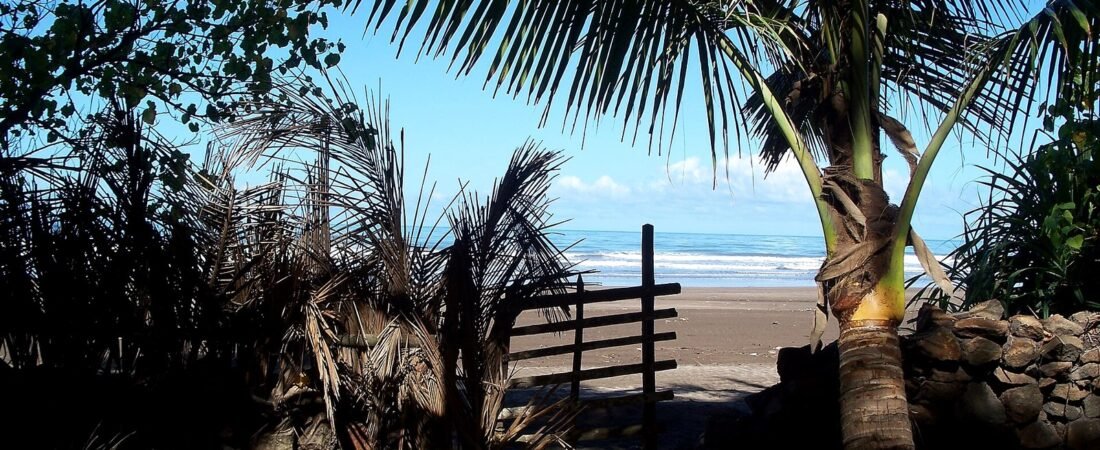 Dapoli in solitaria: base collinare e costa del Ratnagiri