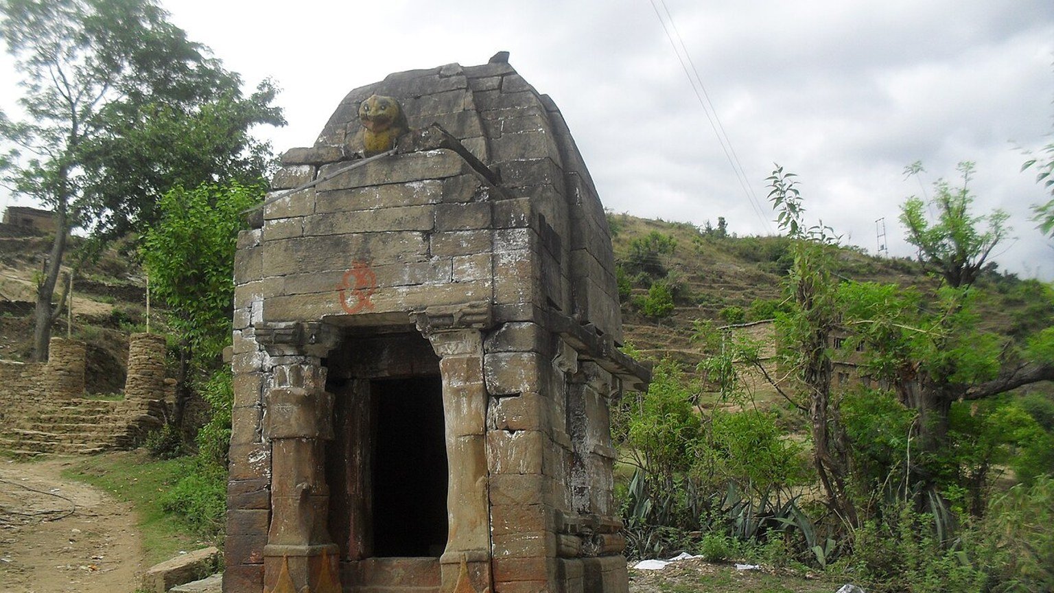 Doti in solitaria: vallate, templi e Nepal occidentale