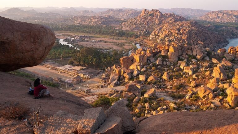 Hampi in solitaria: rovine, templi e paesaggi dellu2019India meridionale