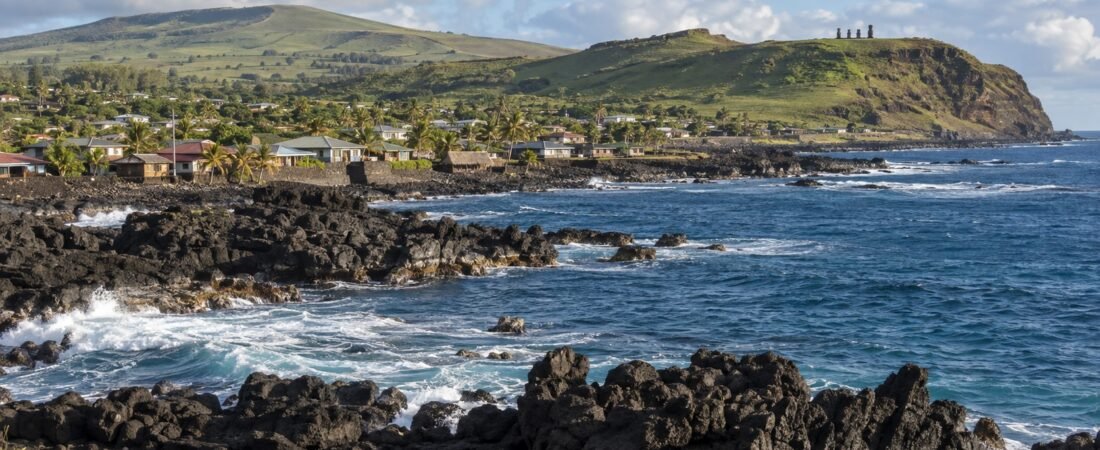 Hanga Roa in solitaria: oceano, vulcani e cultura di Rapa Nui