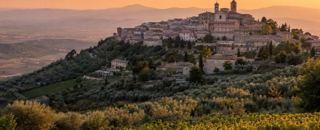 Montefalco in solitaria: vino, colline e borghi nel cuore verde dell’Umbria