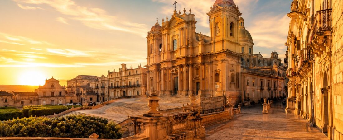 Noto in solitaria: guida completa tra barocco, cave e profumi di Sicilia