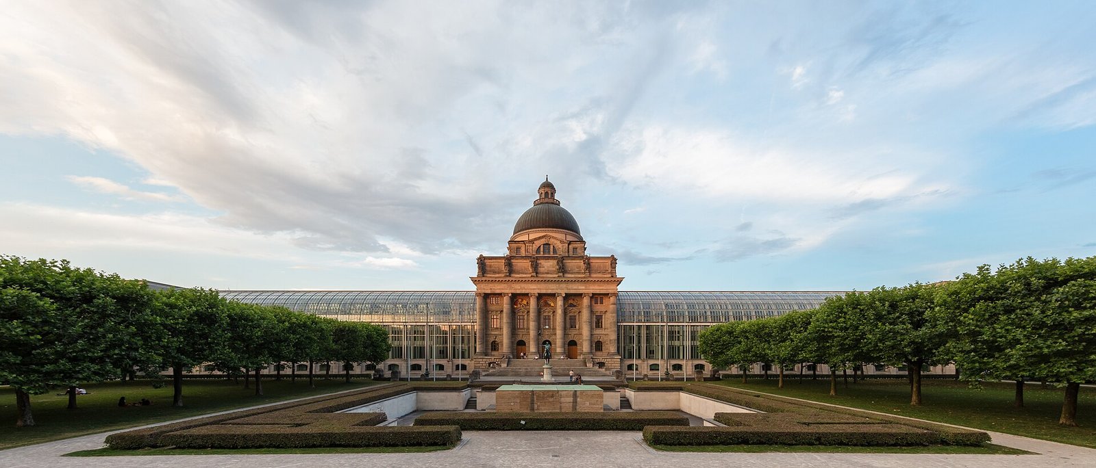 Itinerario a Berlino: guida alla capitale della storia europea
