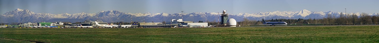 Noleggio auto e transfer a Linate: Guida Pratica