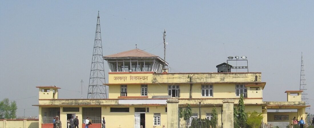 Janakpur in solitaria: templi, ferrovie e cultura del Nepal meridionale