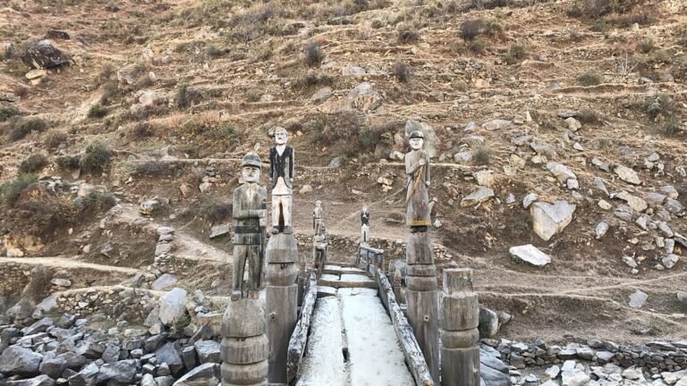 Jumla in solitaria: valli, feste e Nepal occidentale