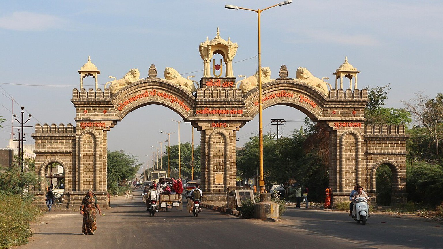 Junagadh in solitaria: fortezze, porte e Gujarat storico