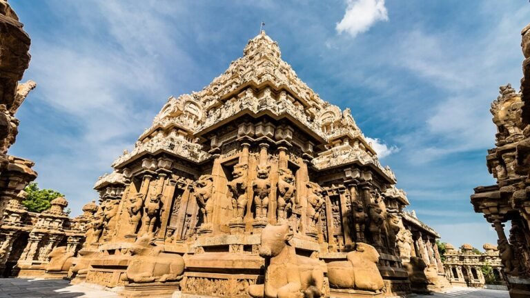 Kanchipuram in solitaria: templi, seta e Tamil Nadu