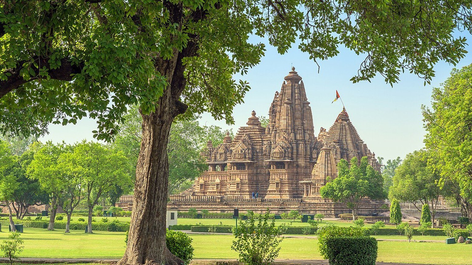 Khajuraho in solitaria: templi, sculture e cultura dellu2019India