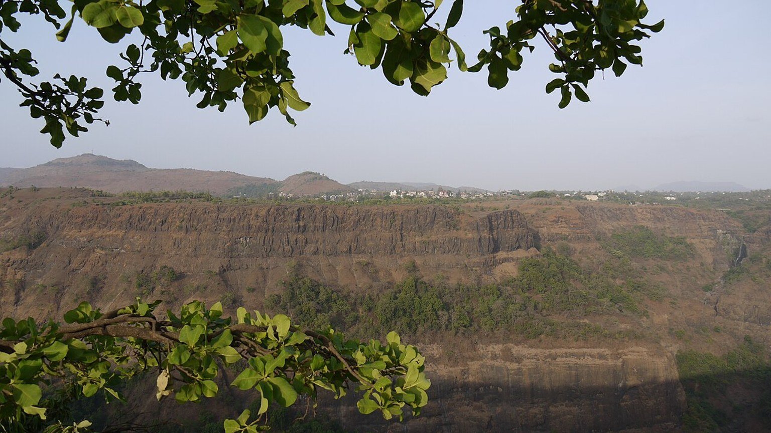 Khandala in solitaria: viste, dighe e colline del Maharashtra