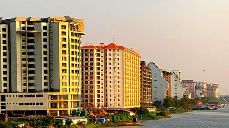 Kochi in solitaria: Fort Kochi, canali e Kerala