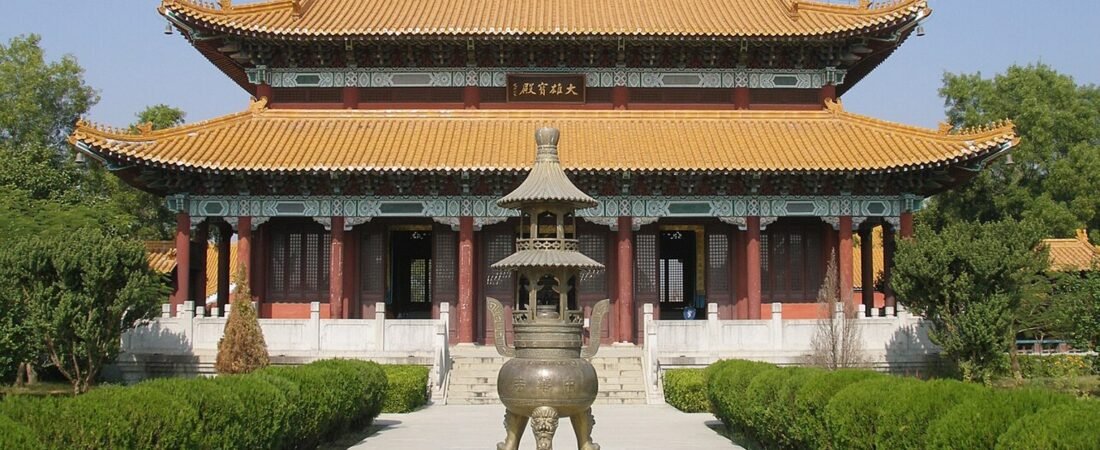 Lumbini in solitaria: templi, pace e memoria del Nepal