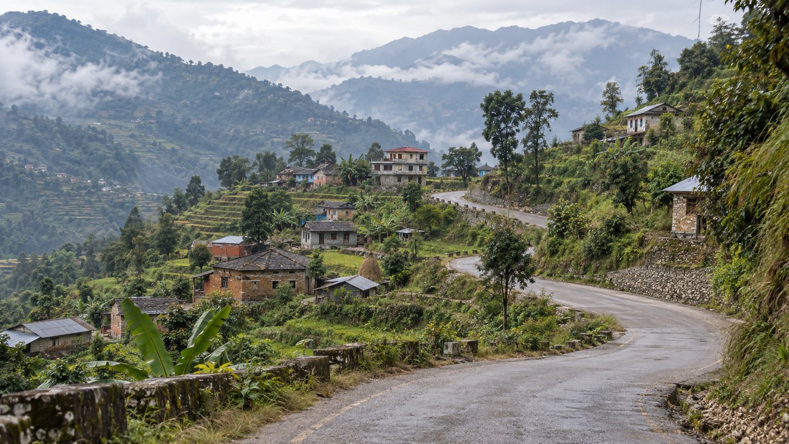 Makwanpur: strada e paesaggio