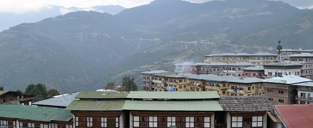 Mongar in solitaria: montagne, dzong e Bhutan orientale