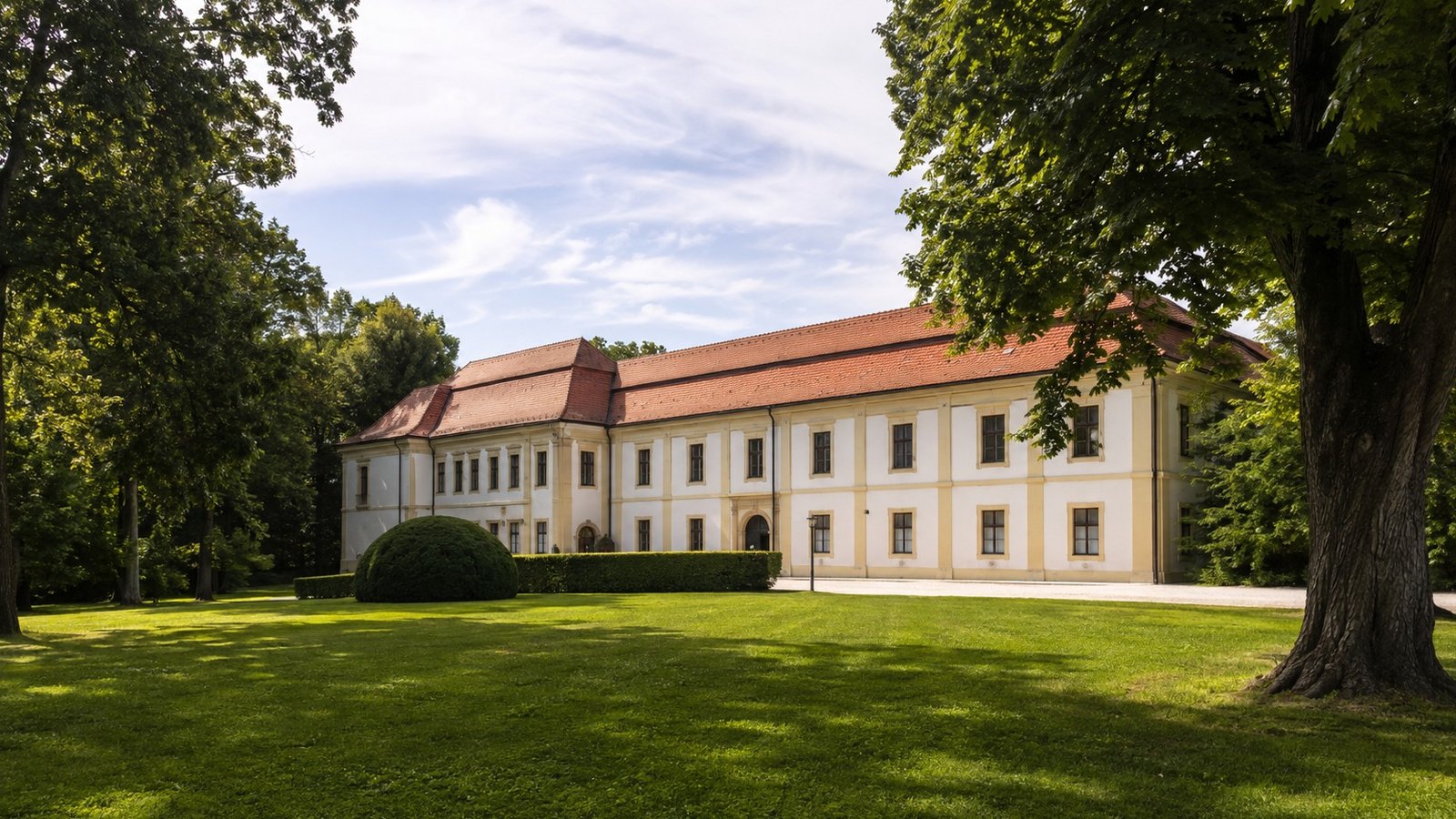 Castello di Murska Sobota nel parco di Prekmurje