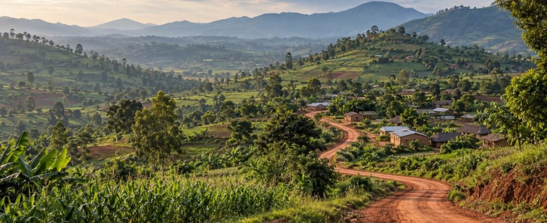 Neno in solitaria: colline, campagne e Malawi meridionale