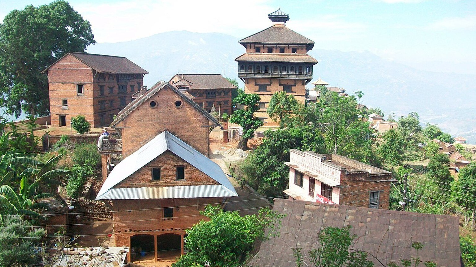 Nuwakot in solitaria: bazar, colline e storia del Nepal