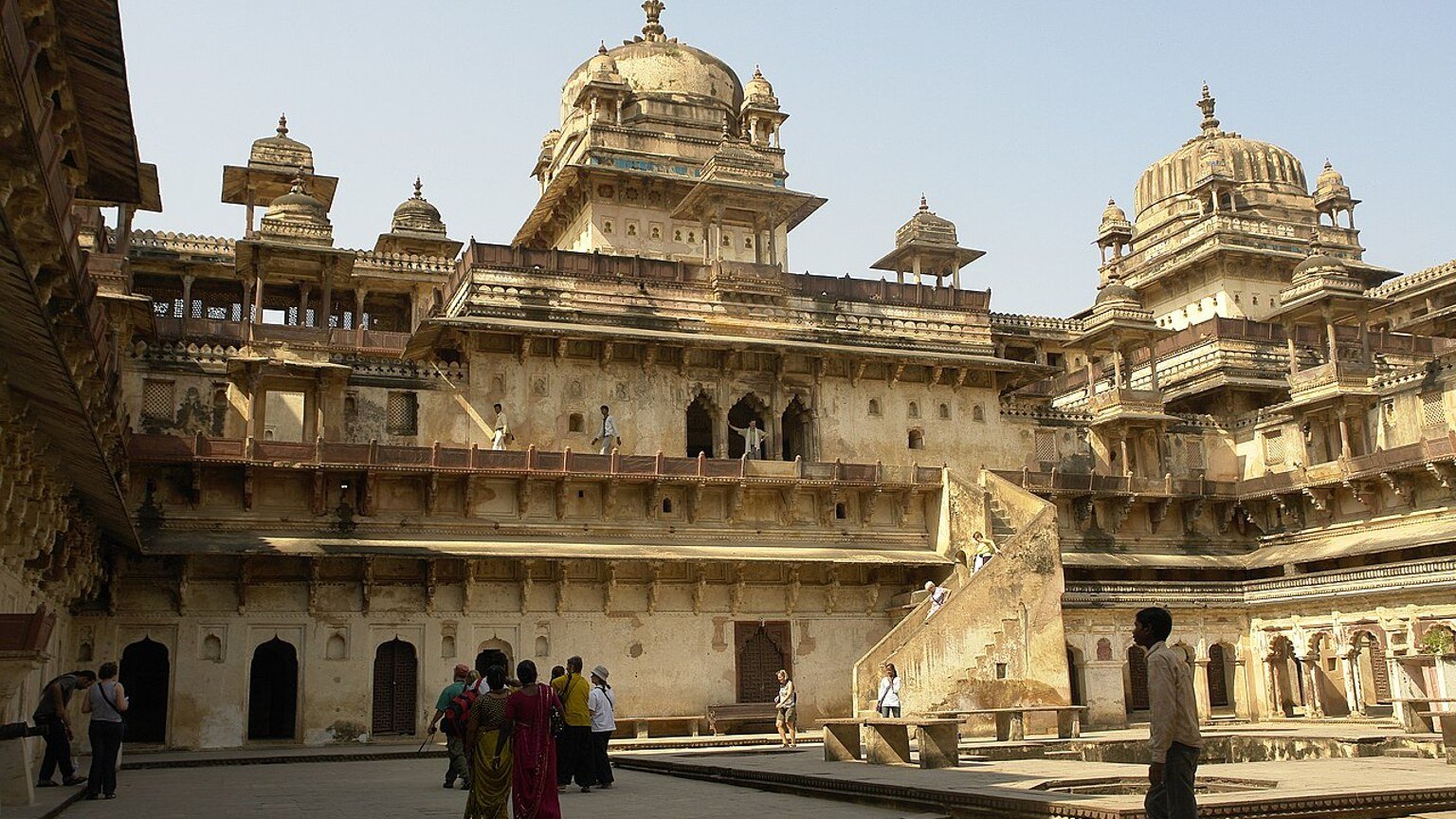 Orchha in solitaria: fortezze, templi e fauna del Madhya Pradesh