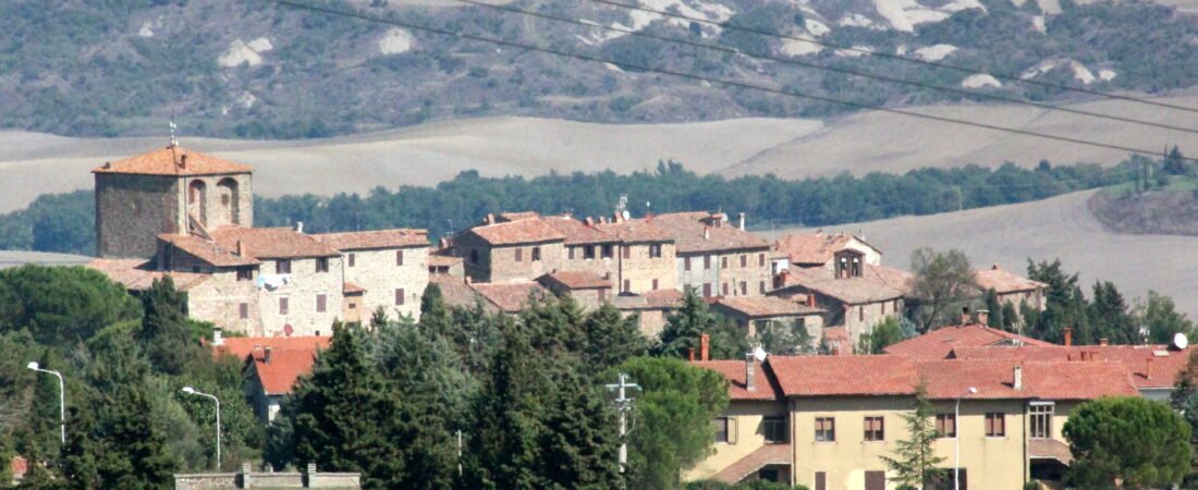 Radicofani in solitaria: guida tra V e territorio