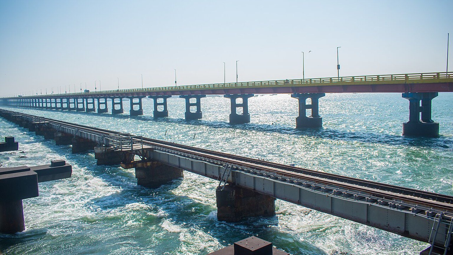 Rameswaram in solitaria: ponti, templi e costa del Tamil Nadu