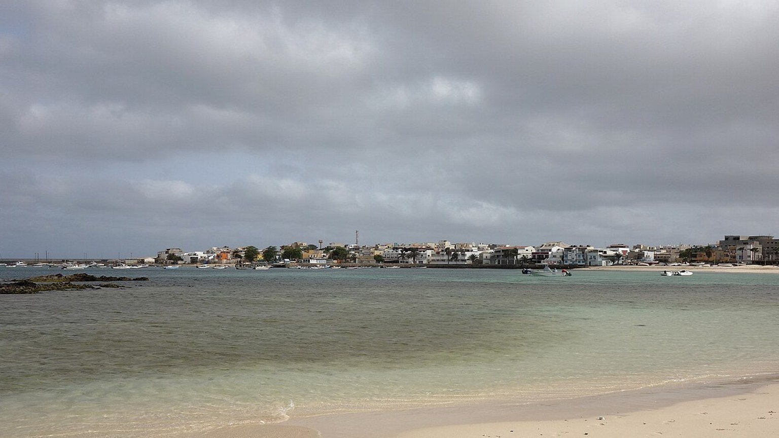 Sal Rei in solitaria: spiagge, vento e paesaggi di Boa Vista