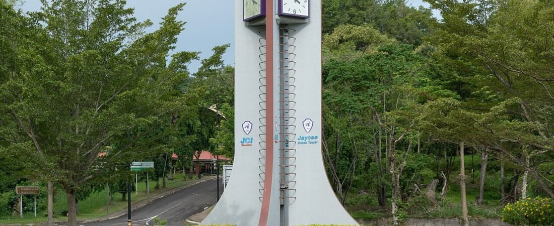 Sandakan in solitaria: memoria, foresta e costa del Sabah