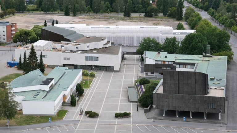 Seinäjoki in solitaria: guida tra Aalto, cultura e Ostrobothnia
