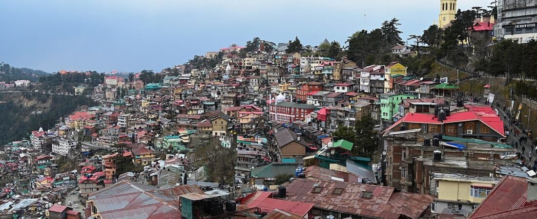 Shimla in solitaria: colline, architettura e aria fresca dellu2019Himachal Pradesh