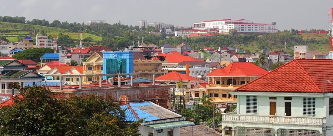 Sihanoukville in solitaria: costa, porto e isole della Cambogia