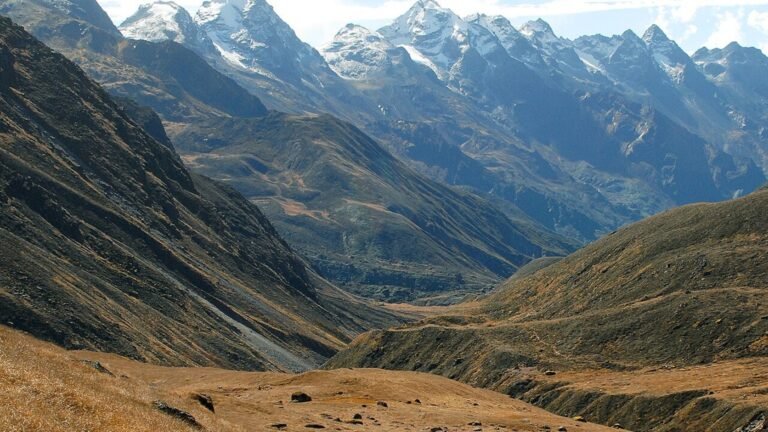 Solukhumbu in solitaria: villaggi, Himalaya e sentieri del Nepal