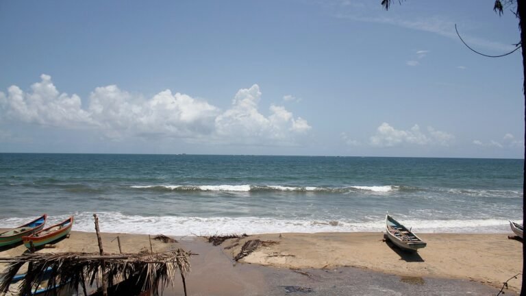 Tarkarli in solitaria: mare, immersioni e Sindhudurg
