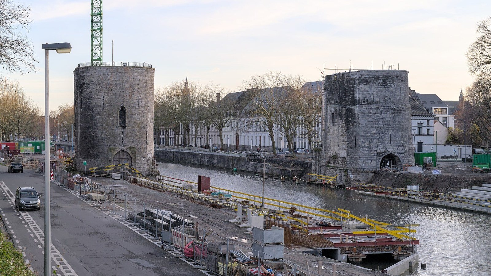 Tournai in solitaria: guida premium tra cattedrale, Schelda e storia