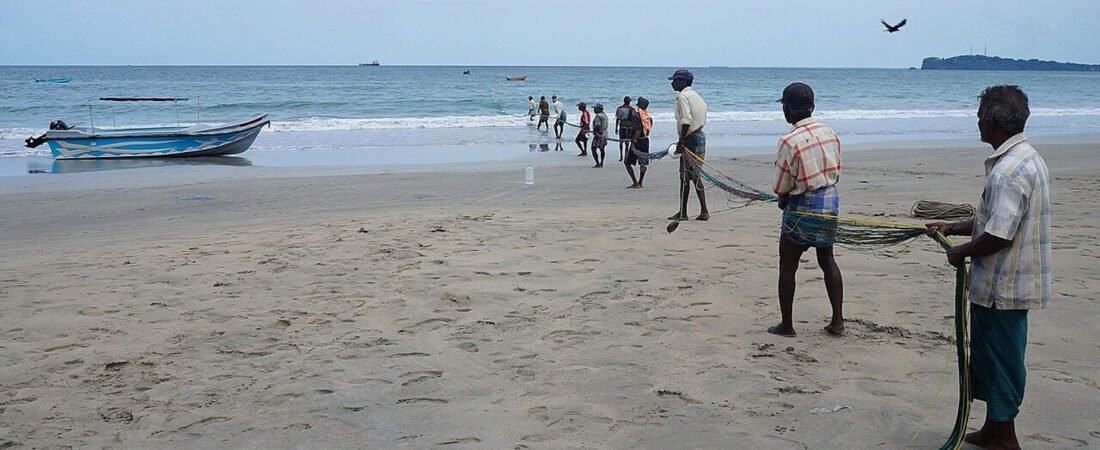 Trincomalee in solitaria: pescatori, sorgenti e costa orientale dello Sri Lanka