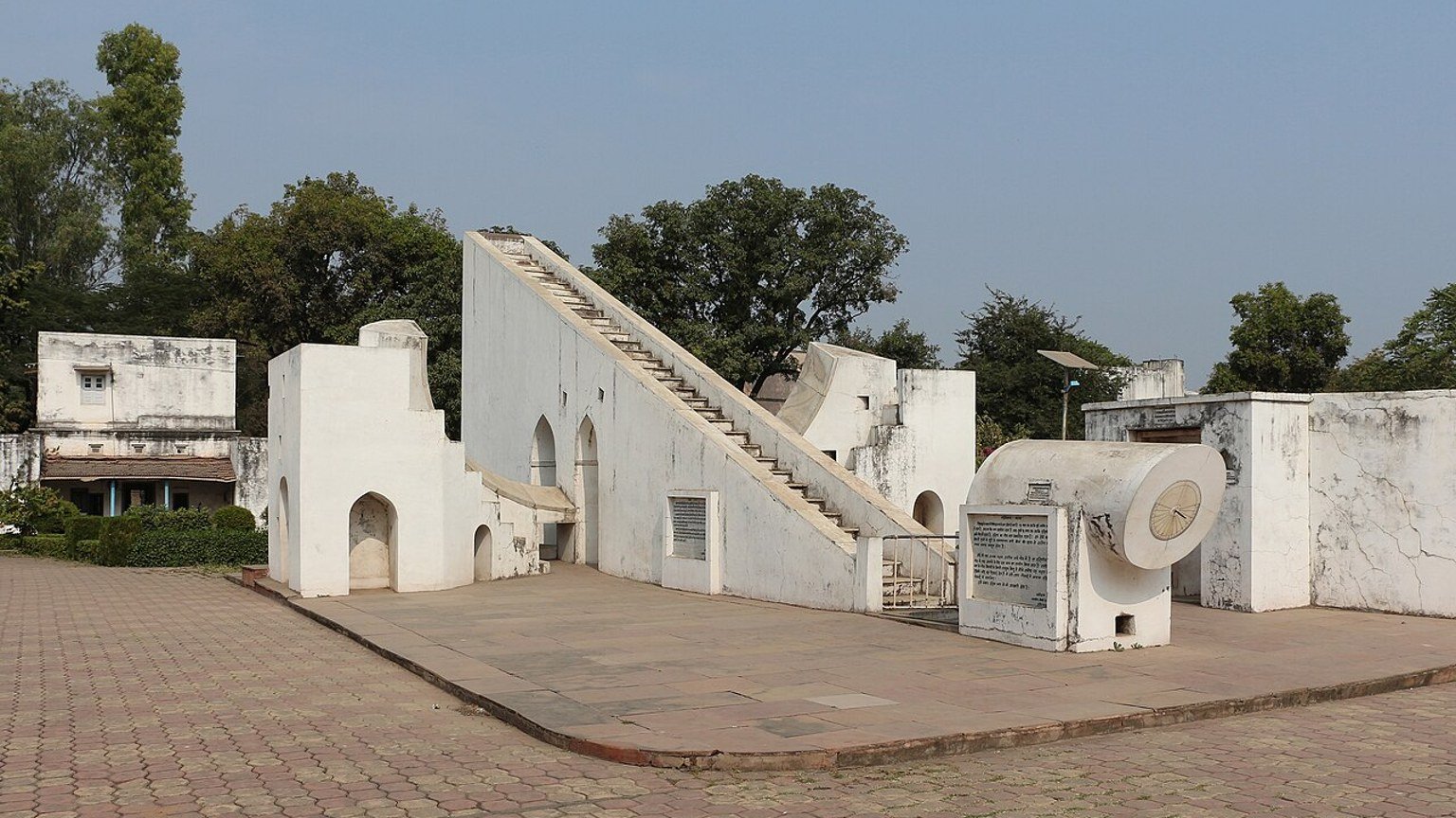 Ujjain in solitaria: astronomia, rituali e Madhya Pradesh