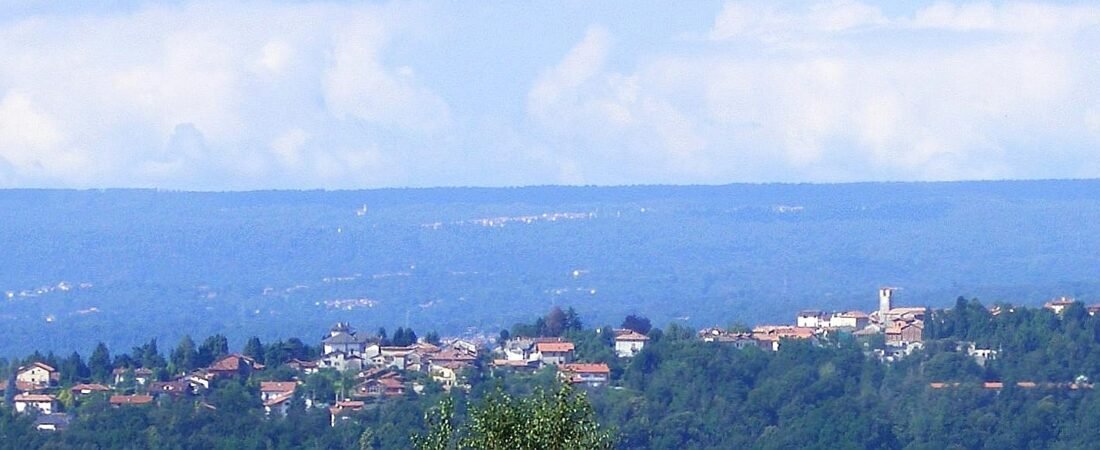 Vaglio Serra in solitaria: guida tra Chiesa di San Pancrazio e territorio