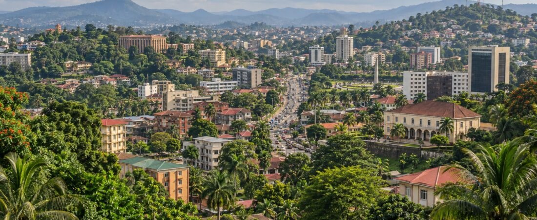 Yaoundé in solitaria: colline, mercati e cultura del Camerun