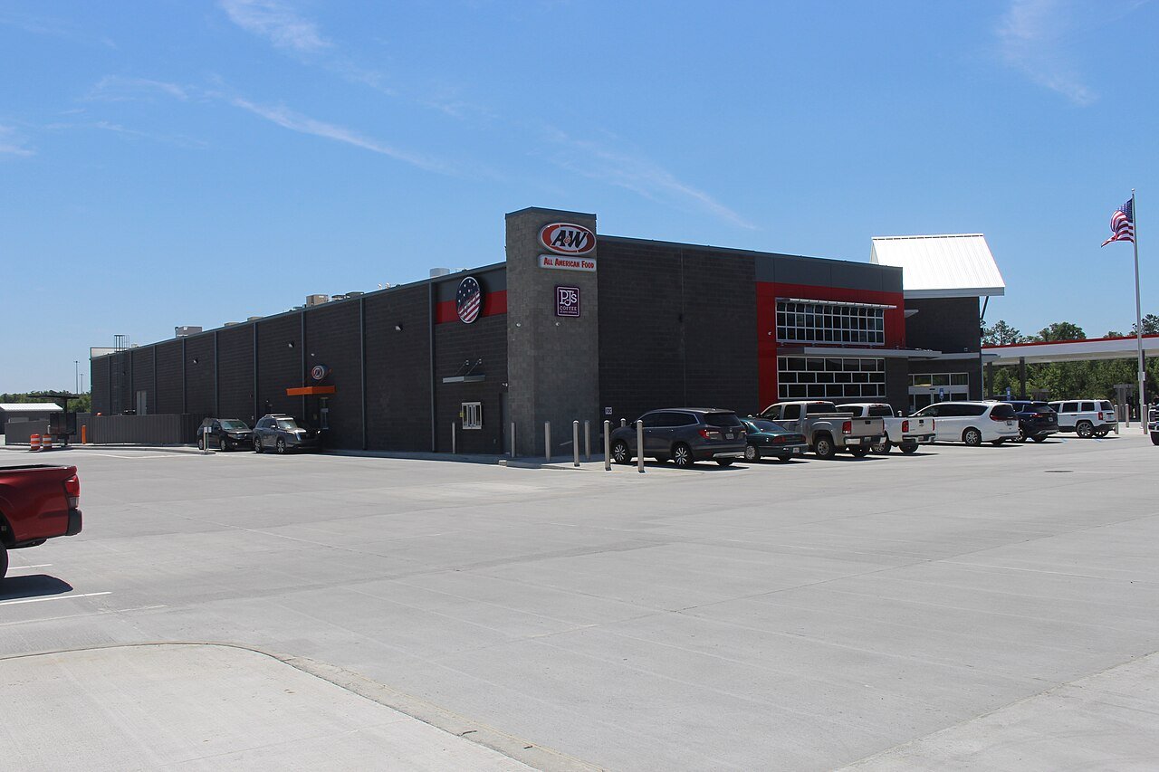 File:JayBoy’s Family Travel Center, Lowndes County 1.jpg