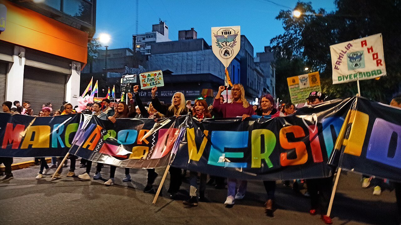 File:Marcha por la Diversidad 2024 Montevideo Uruguay 01.jpg